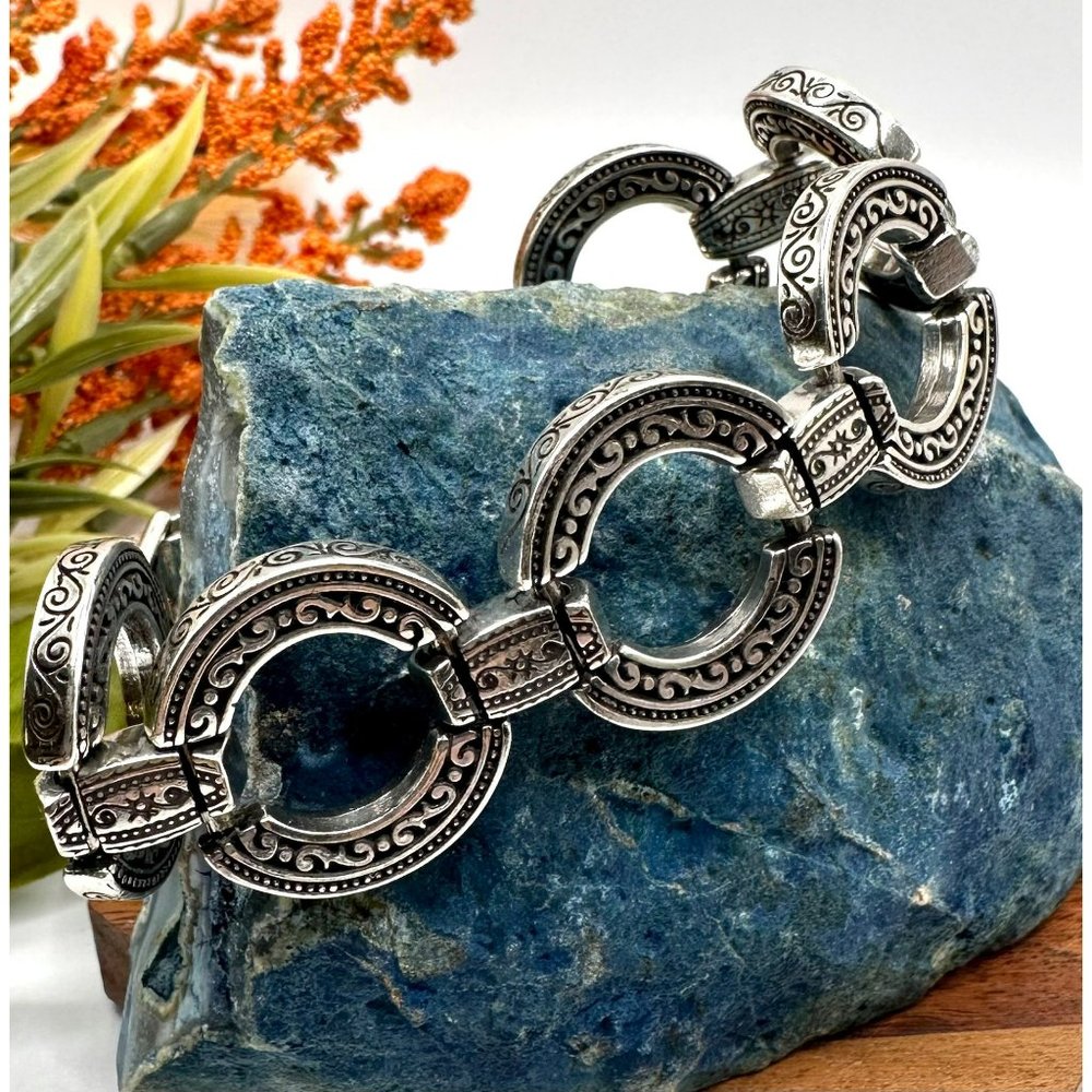 Brighton Silver-Tone Ornate Linked Circle Bracelet